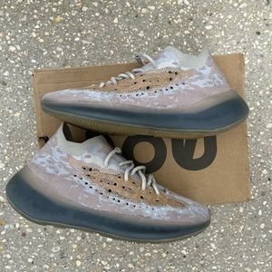 Yeezy 380 “reflective” pepper